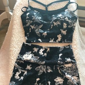 Brand new work out set!